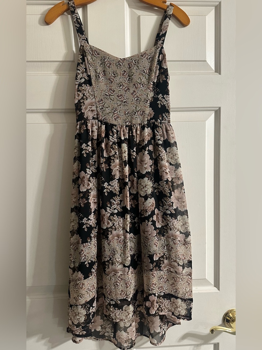 Junior's high low dress